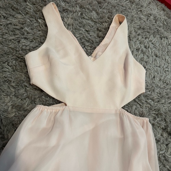 Pink Cutout Maxi Dress - Picture 4 of 5